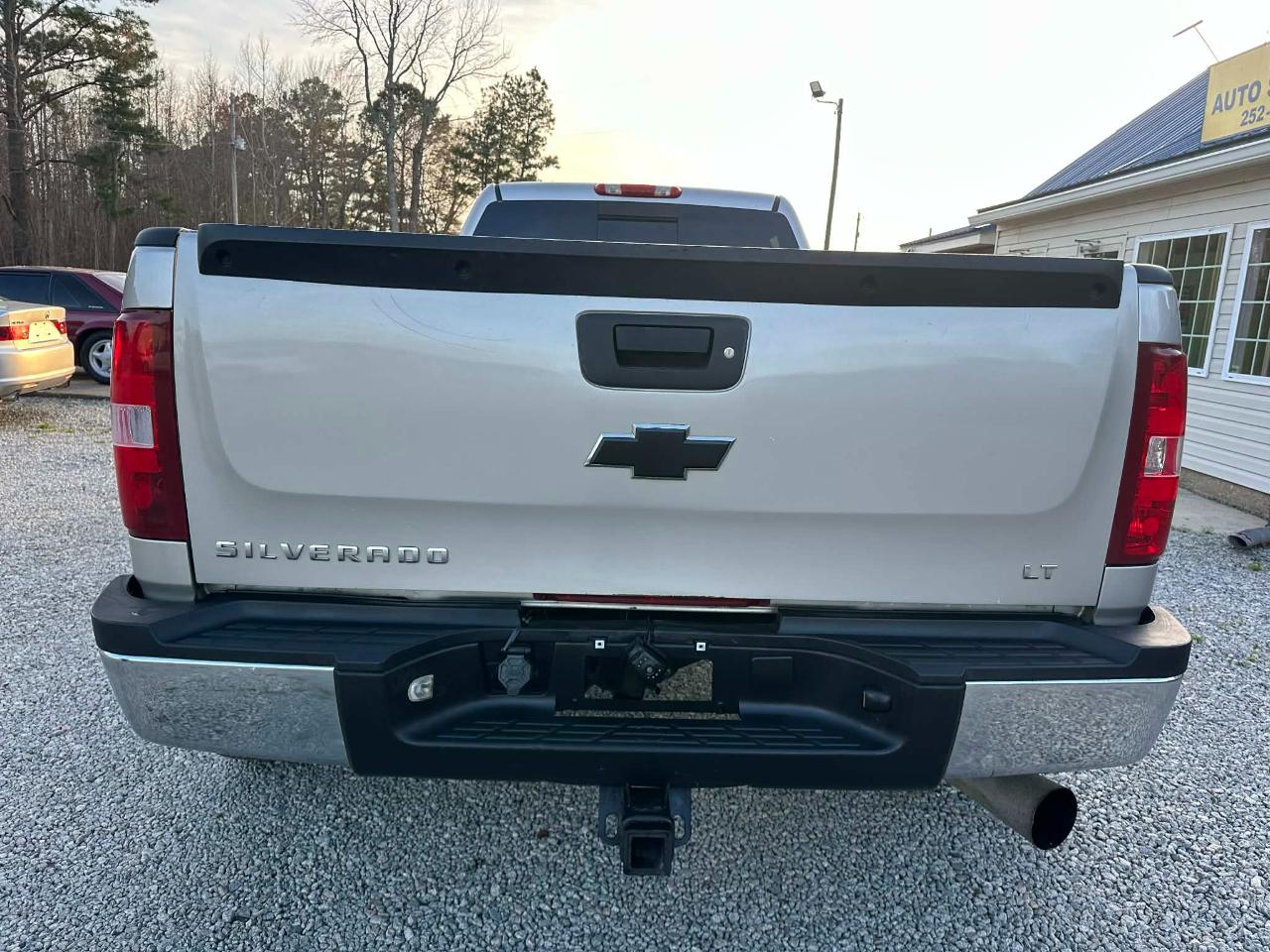 Chevrolet Silverado 3500HD Work Truck Crew Cab DRW 4WD 2008