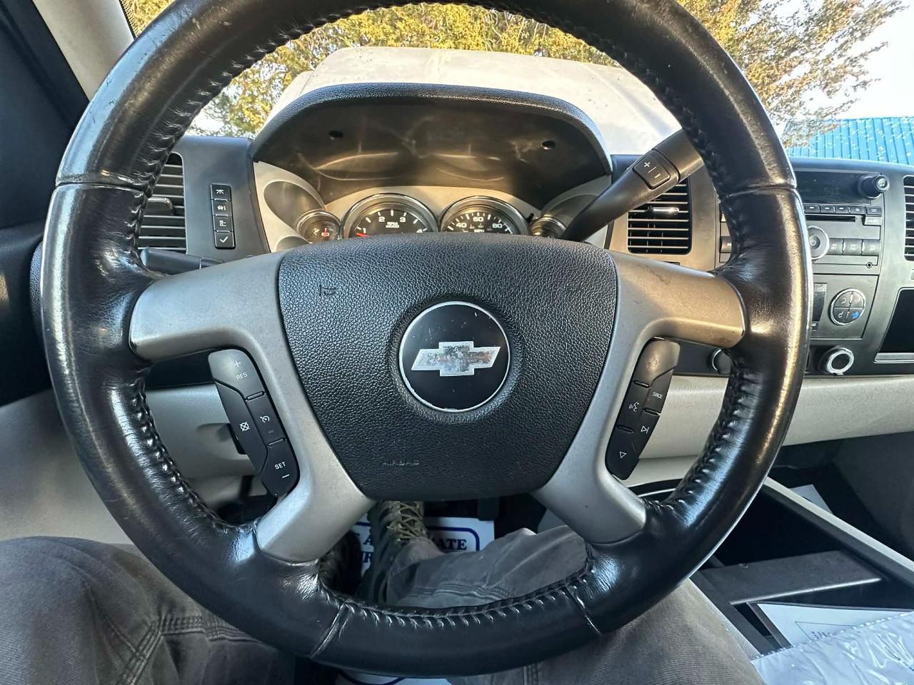 Chevrolet Silverado 3500HD Work Truck Crew Cab DRW 4WD 2008