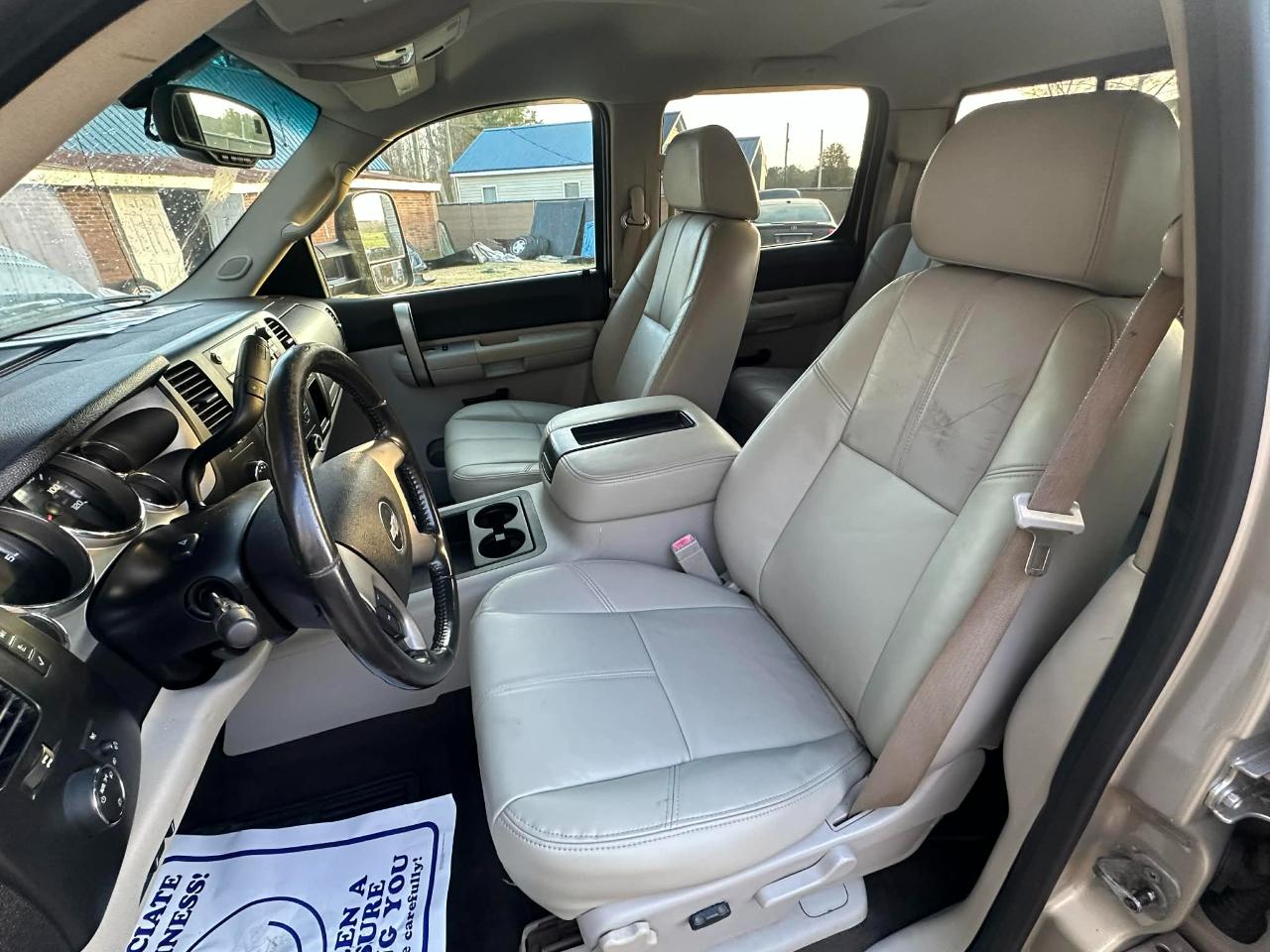 Chevrolet Silverado 3500HD Work Truck Crew Cab DRW 4WD 2008