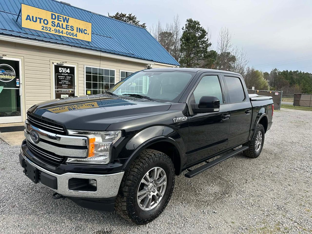 Ford F-150 4WD SuperCrew 150" Lariat 2019