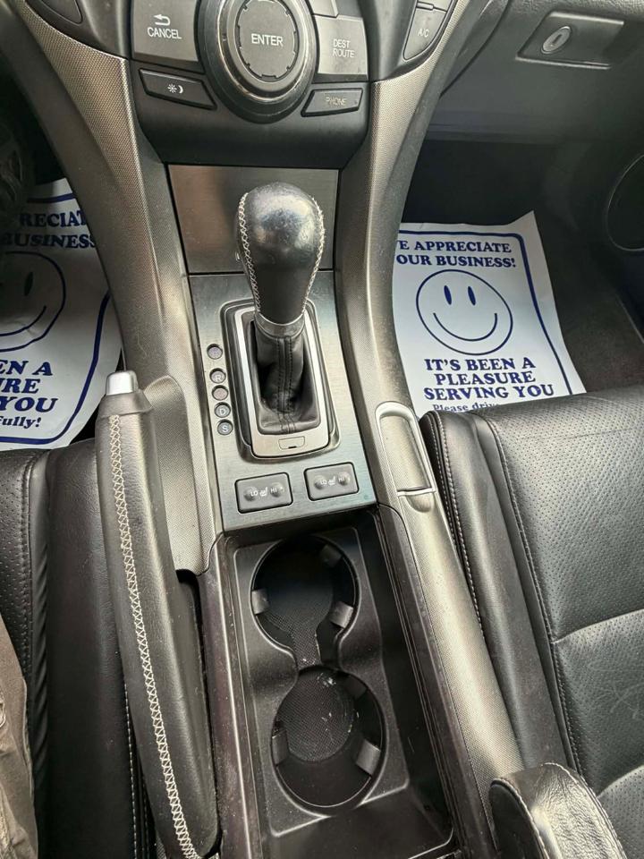 Acura TL 6-Speed AT SH-AWD with Tech Package and HPT 2012