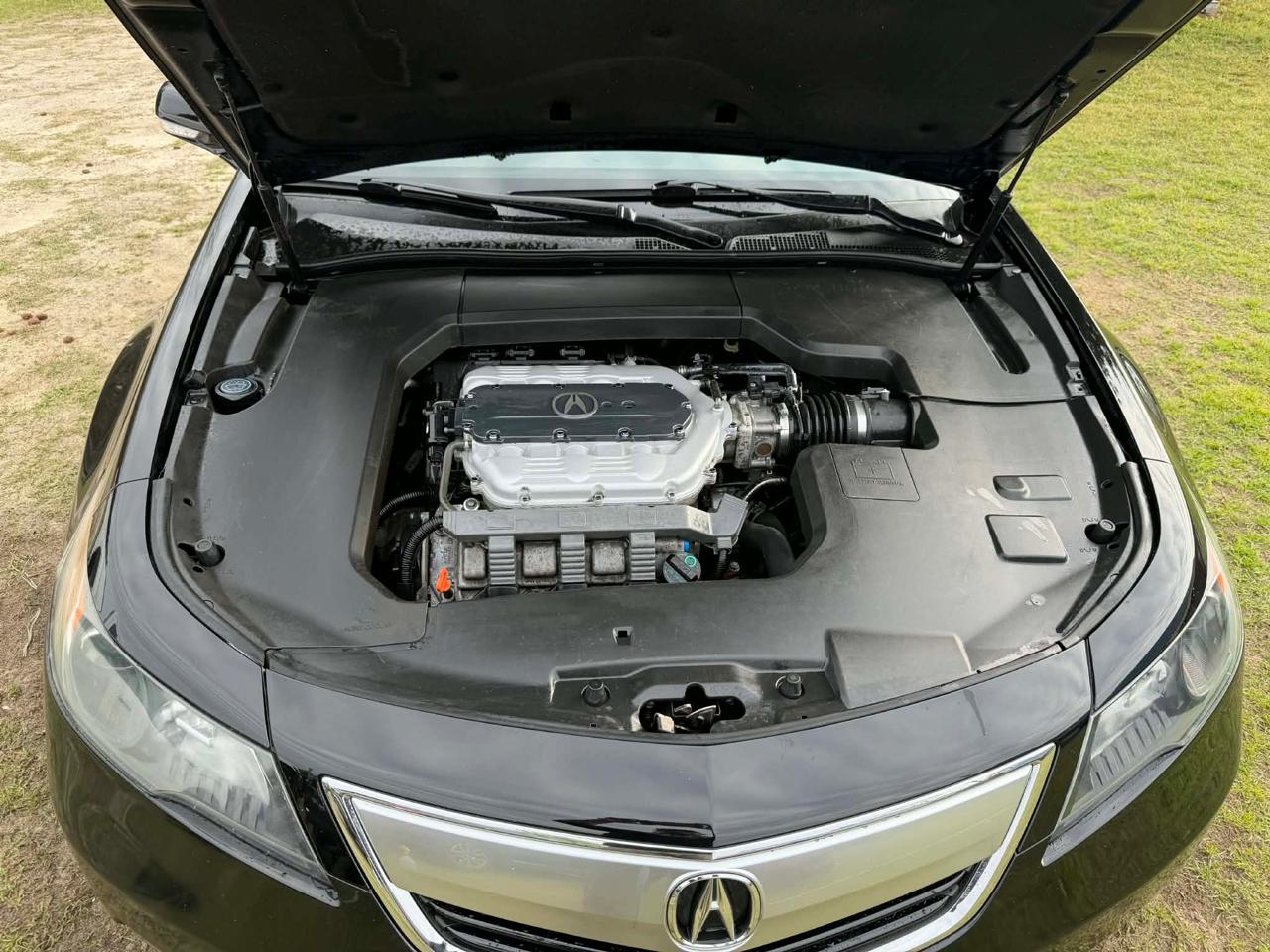 Acura TL 6-Speed AT SH-AWD with Tech Package and HPT 2012