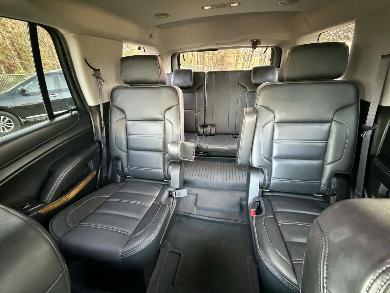 GMC Yukon Denali 4WD 2017