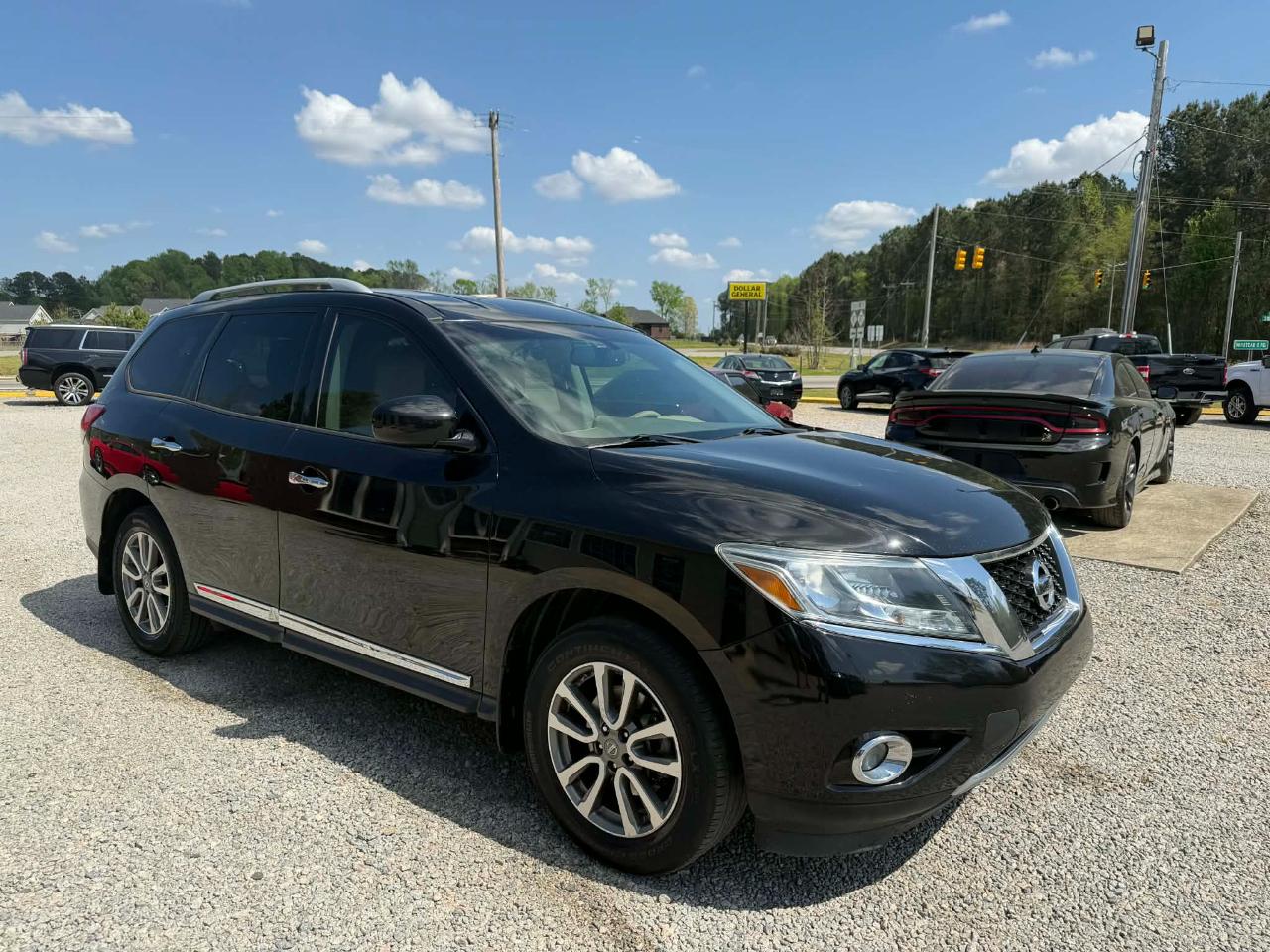 Nissan Pathfinder S 4WD 2014