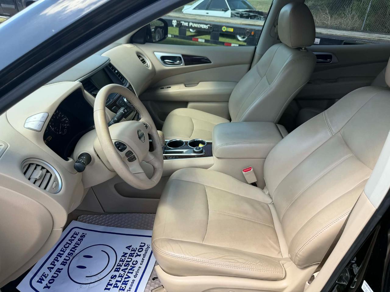 Nissan Pathfinder S 4WD 2014