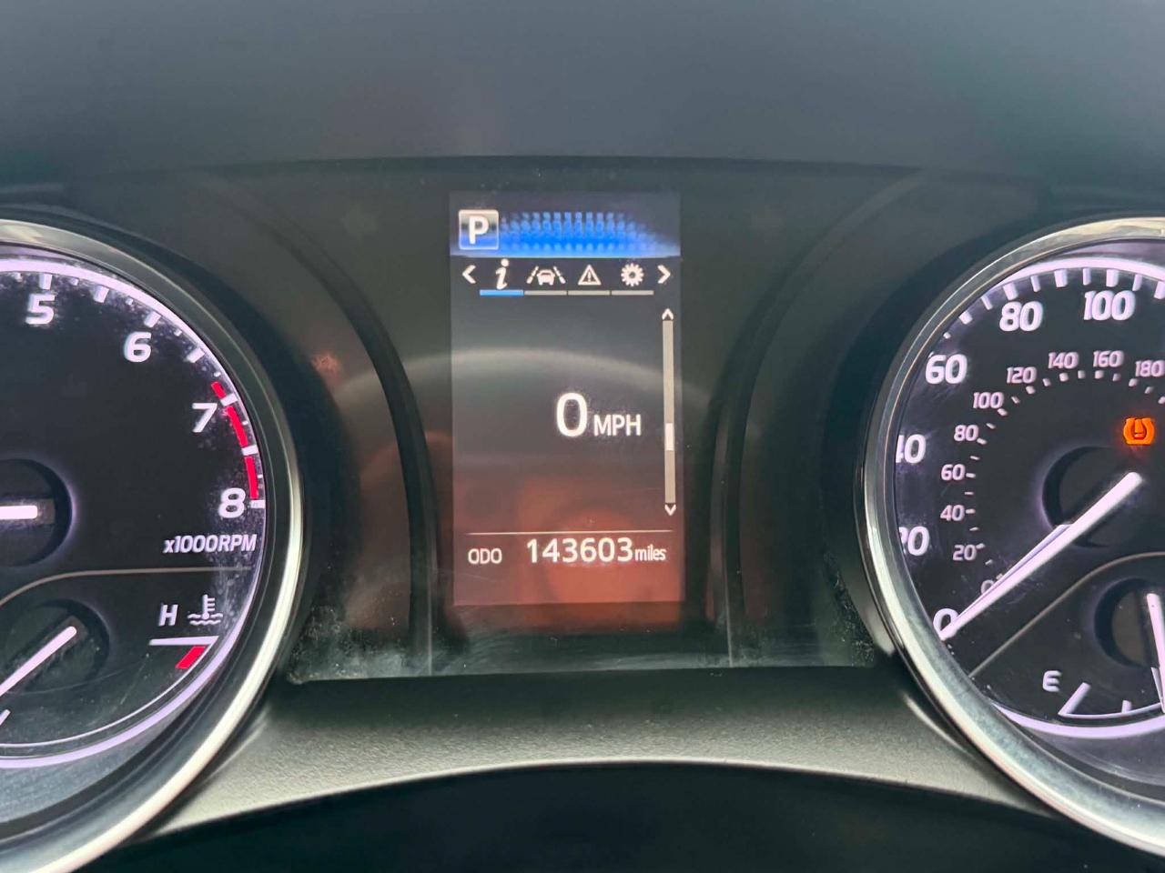 Toyota Camry XLE 2019