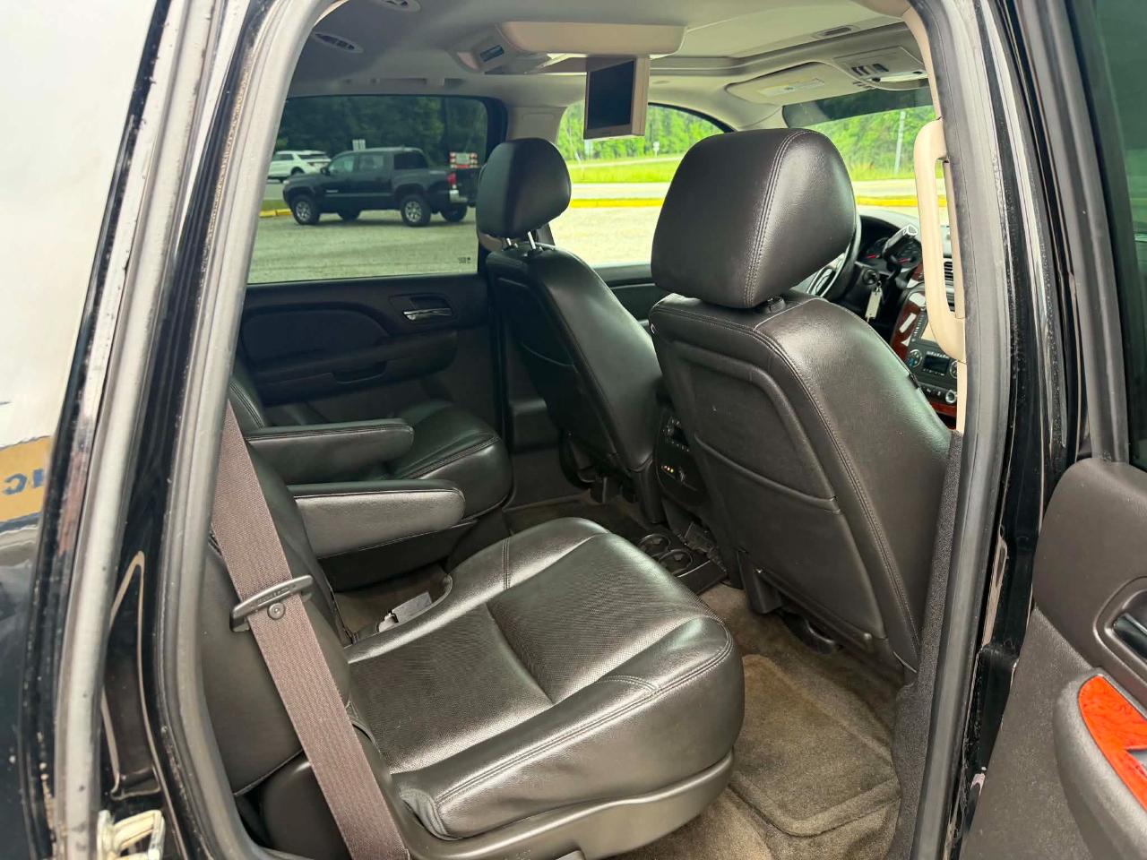 Chevrolet Tahoe LTZ 4WD 2012
