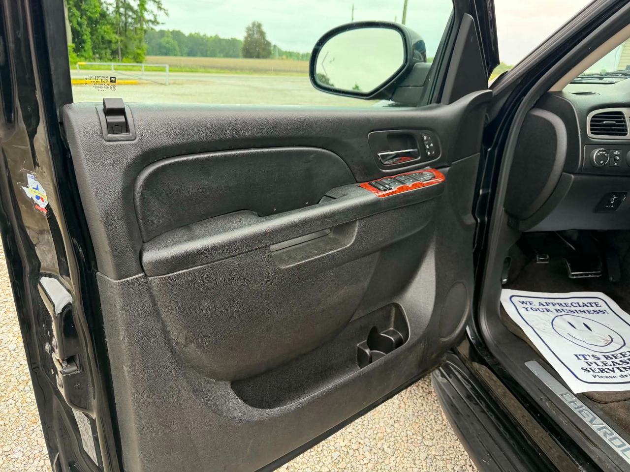 Chevrolet Tahoe LTZ 4WD 2012