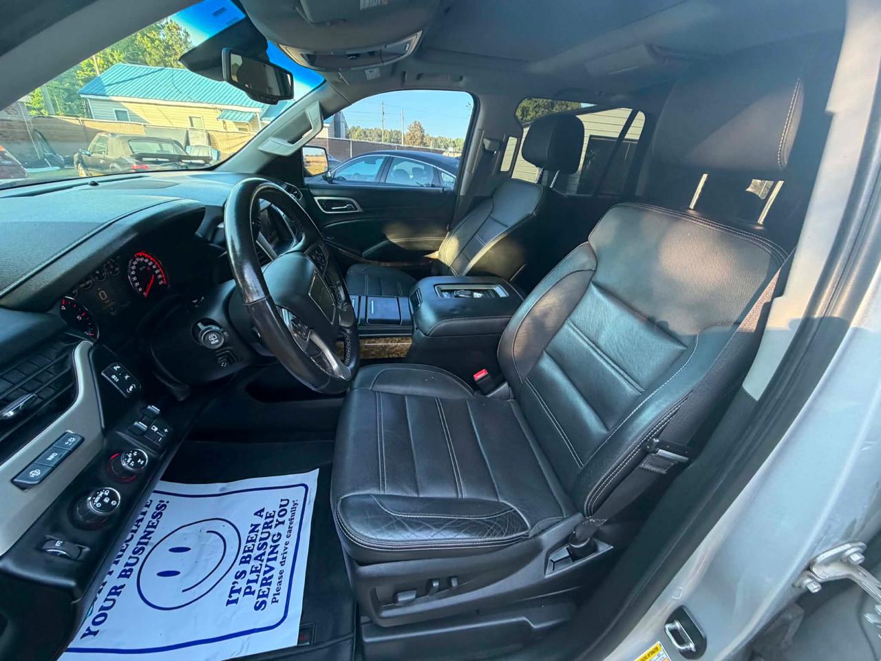 GMC Yukon Denali 4WD 2016