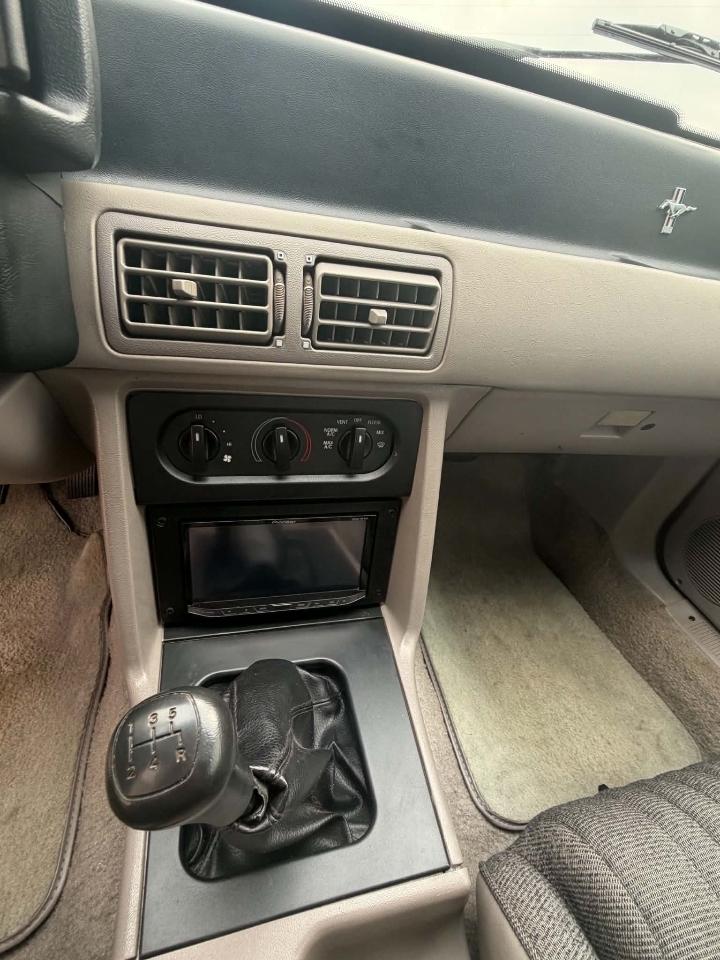 Ford Mustang LX 5.0L convertible 1992