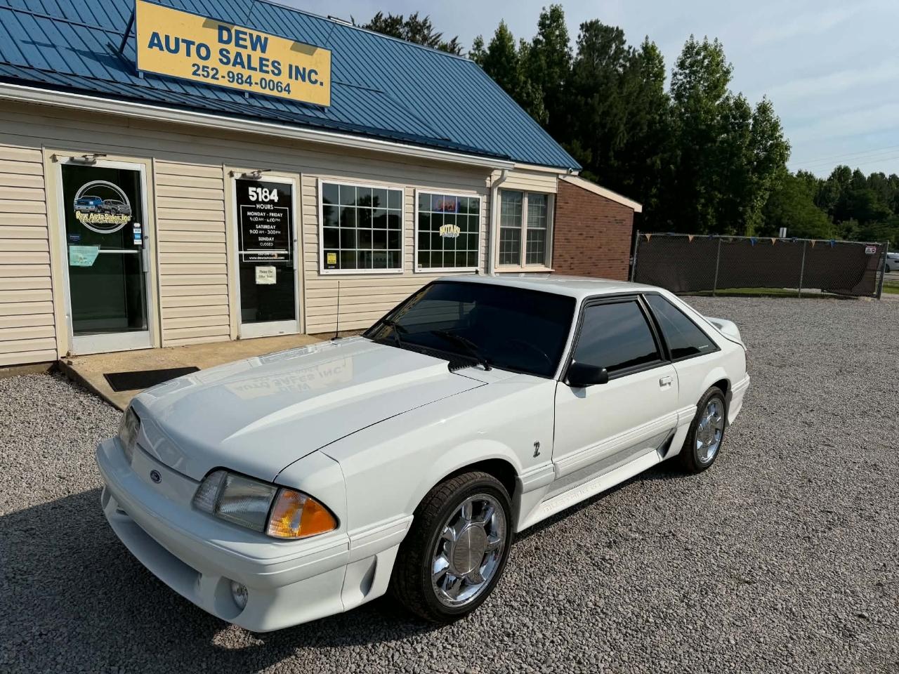 Ford Mustang GT hatchback 1991