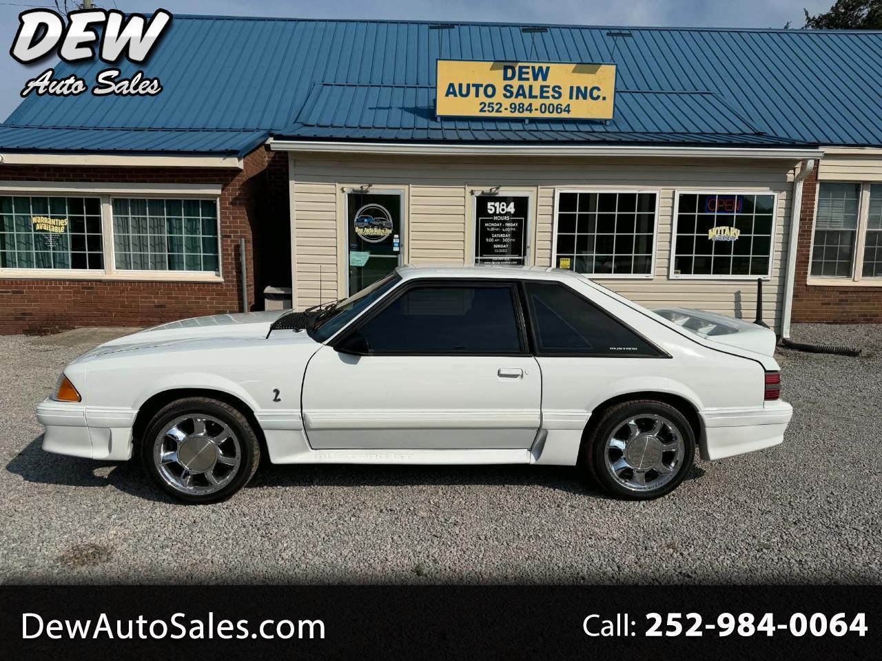 Ford Mustang GT hatchback 1991