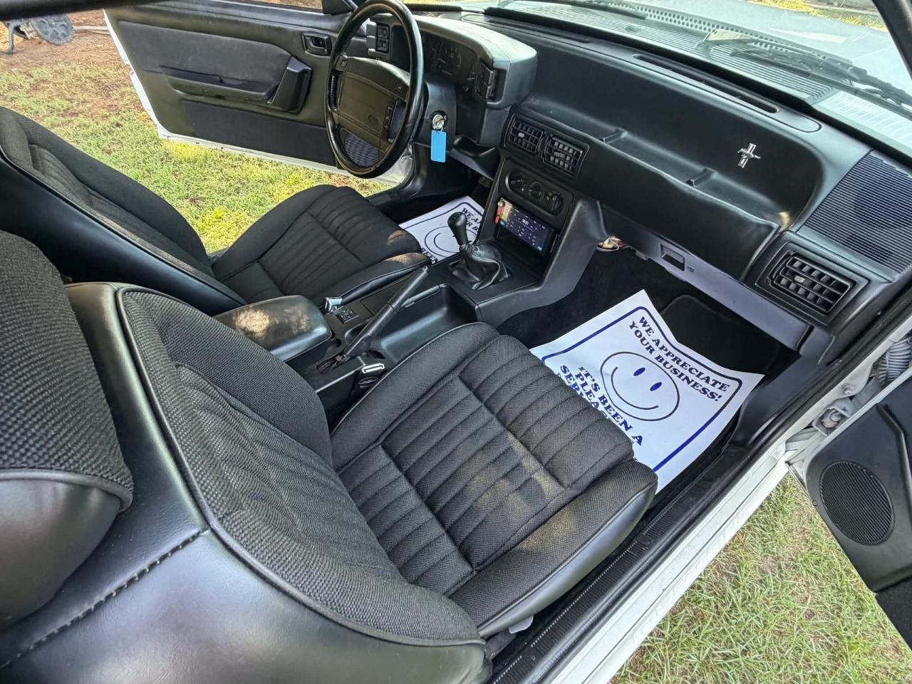 Ford Mustang GT hatchback 1991
