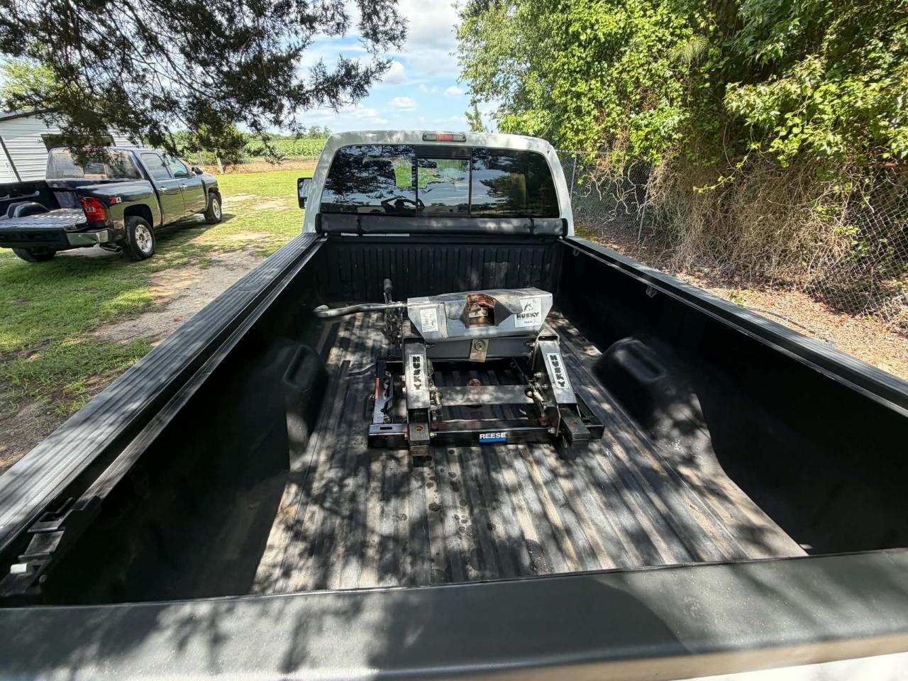 Ford F-350 SD XLT Crew Cab Long Bed DRW 4WD 2011
