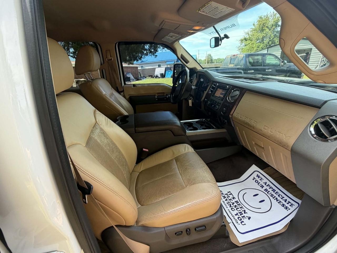 Ford F-350 SD XLT Crew Cab Long Bed DRW 4WD 2011