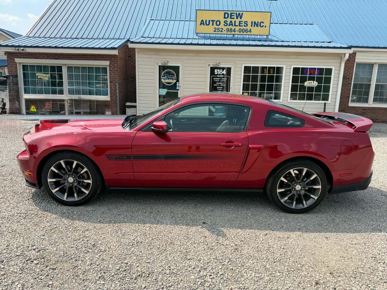 Ford Mustang GT Coupe 2011