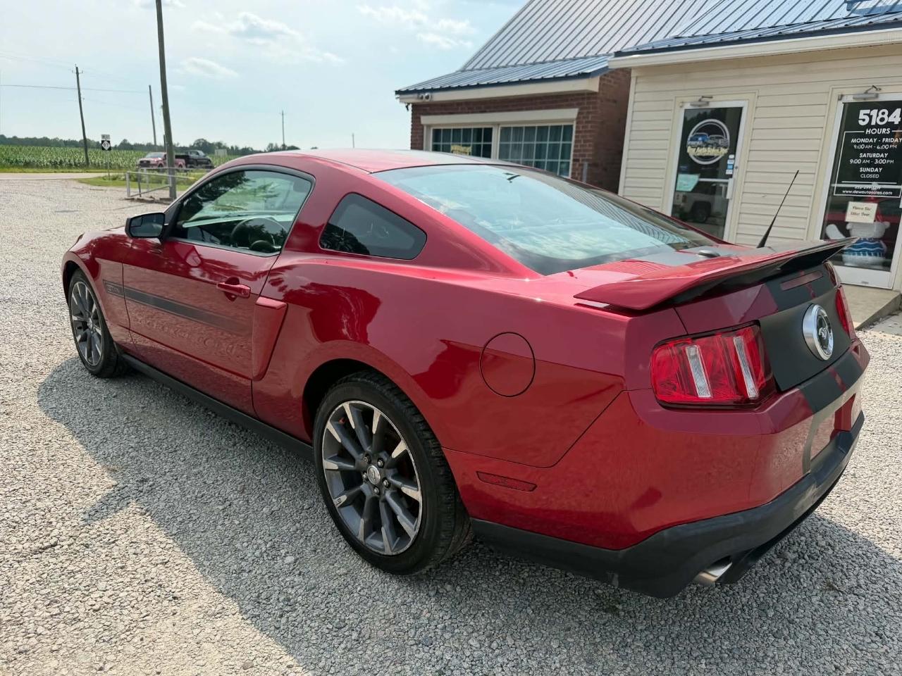 Ford Mustang GT Coupe 2011