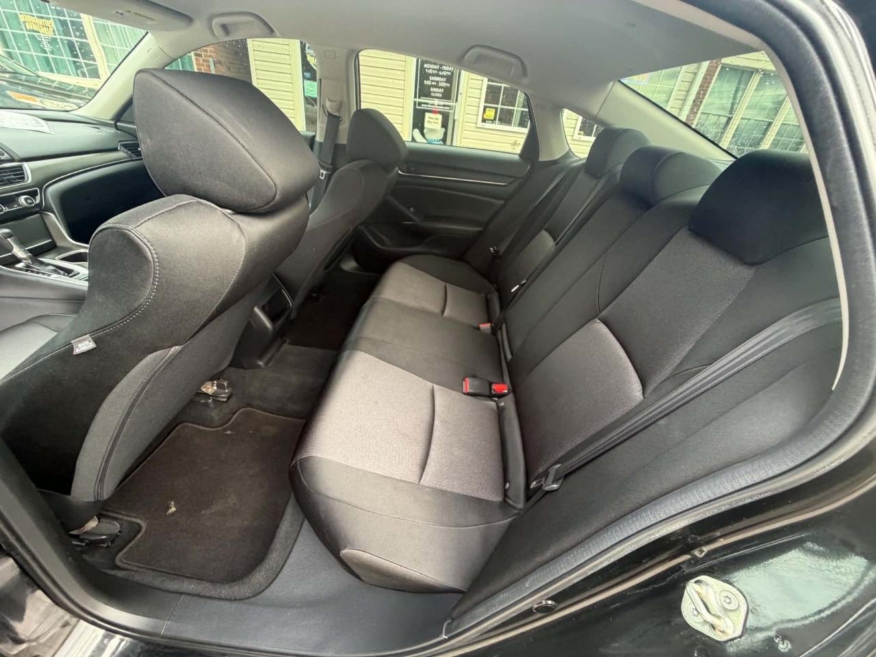 Honda Accord LX CVT 2019