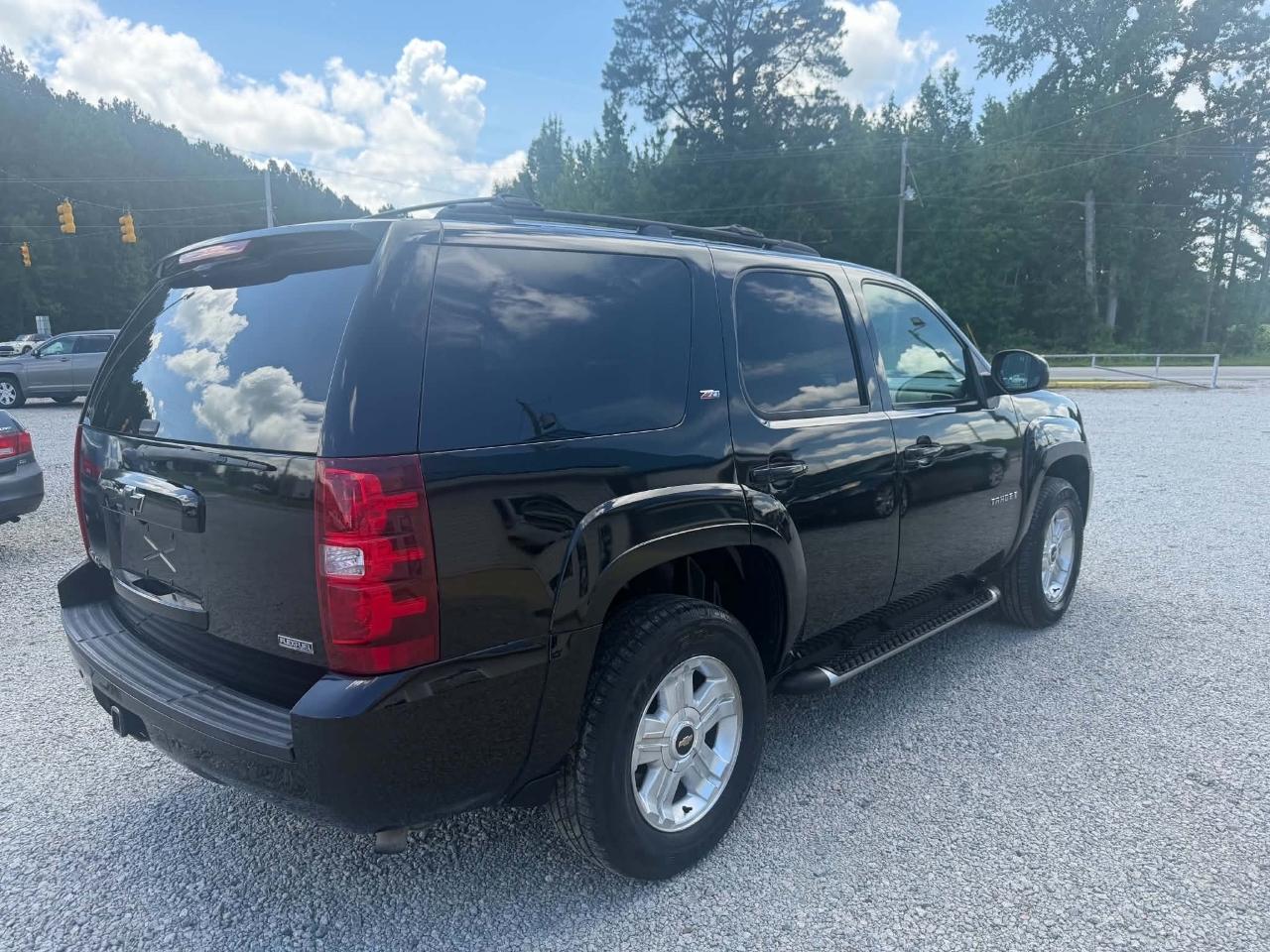 Chevrolet Tahoe LT1 2WD 2009