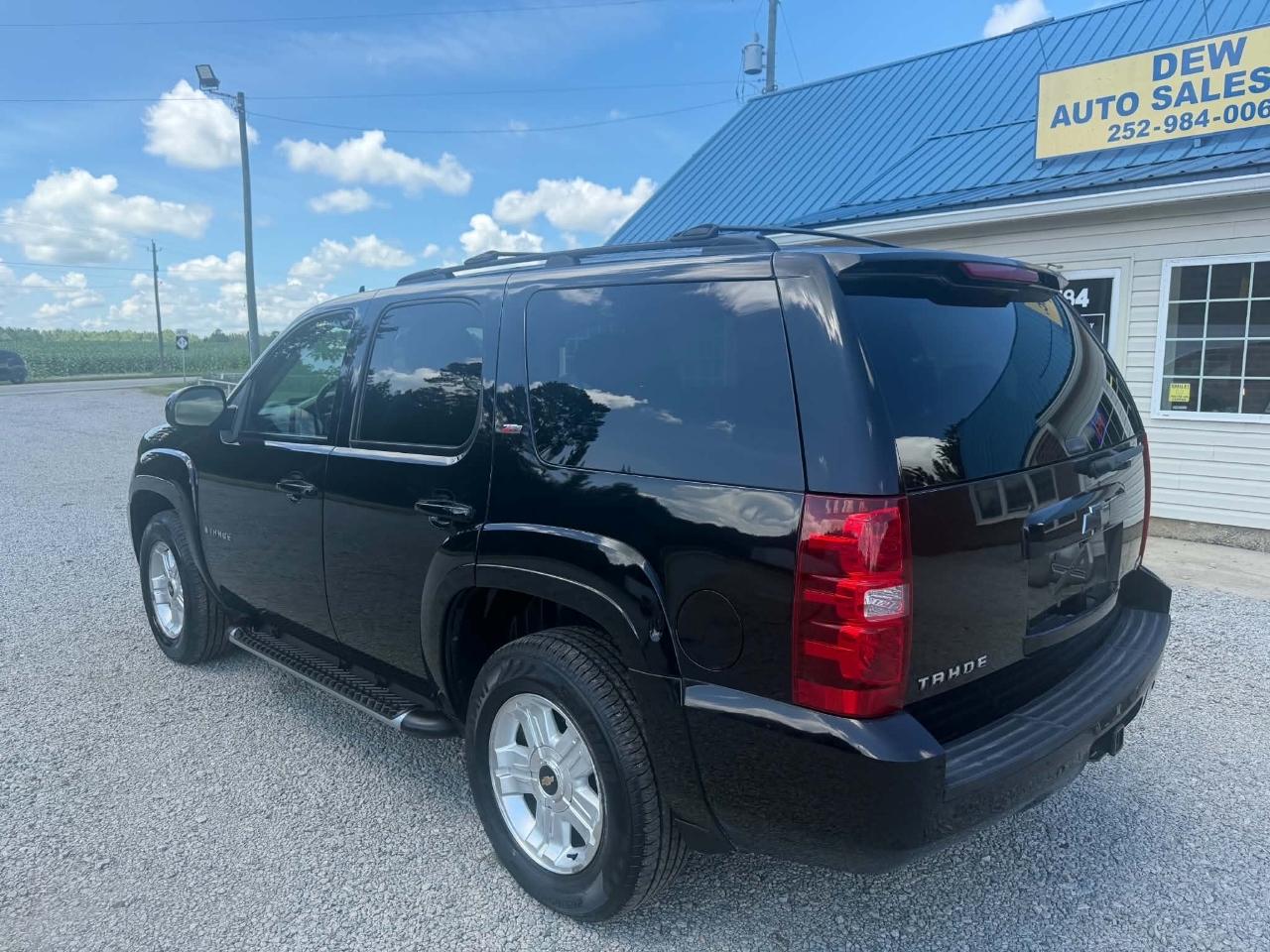Chevrolet Tahoe LT1 2WD 2009