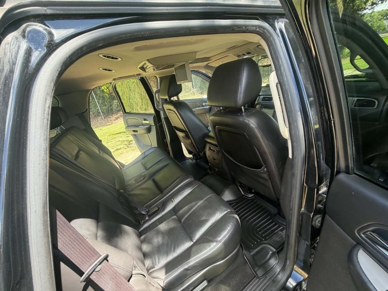 Chevrolet Tahoe LT1 2WD 2009