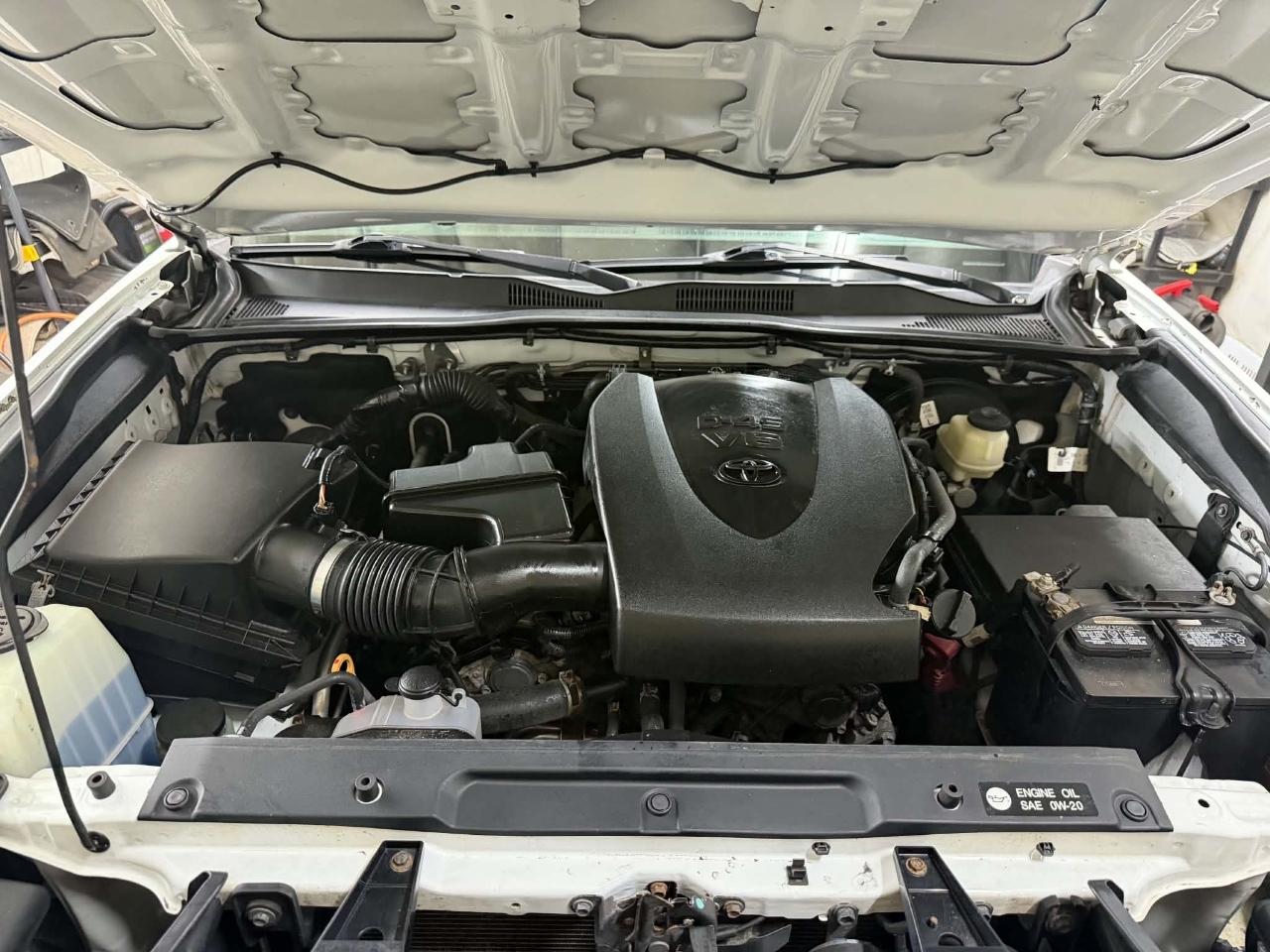 Toyota Tacoma SR5 Double Cab Long Bed V6 6AT 4WD 2018