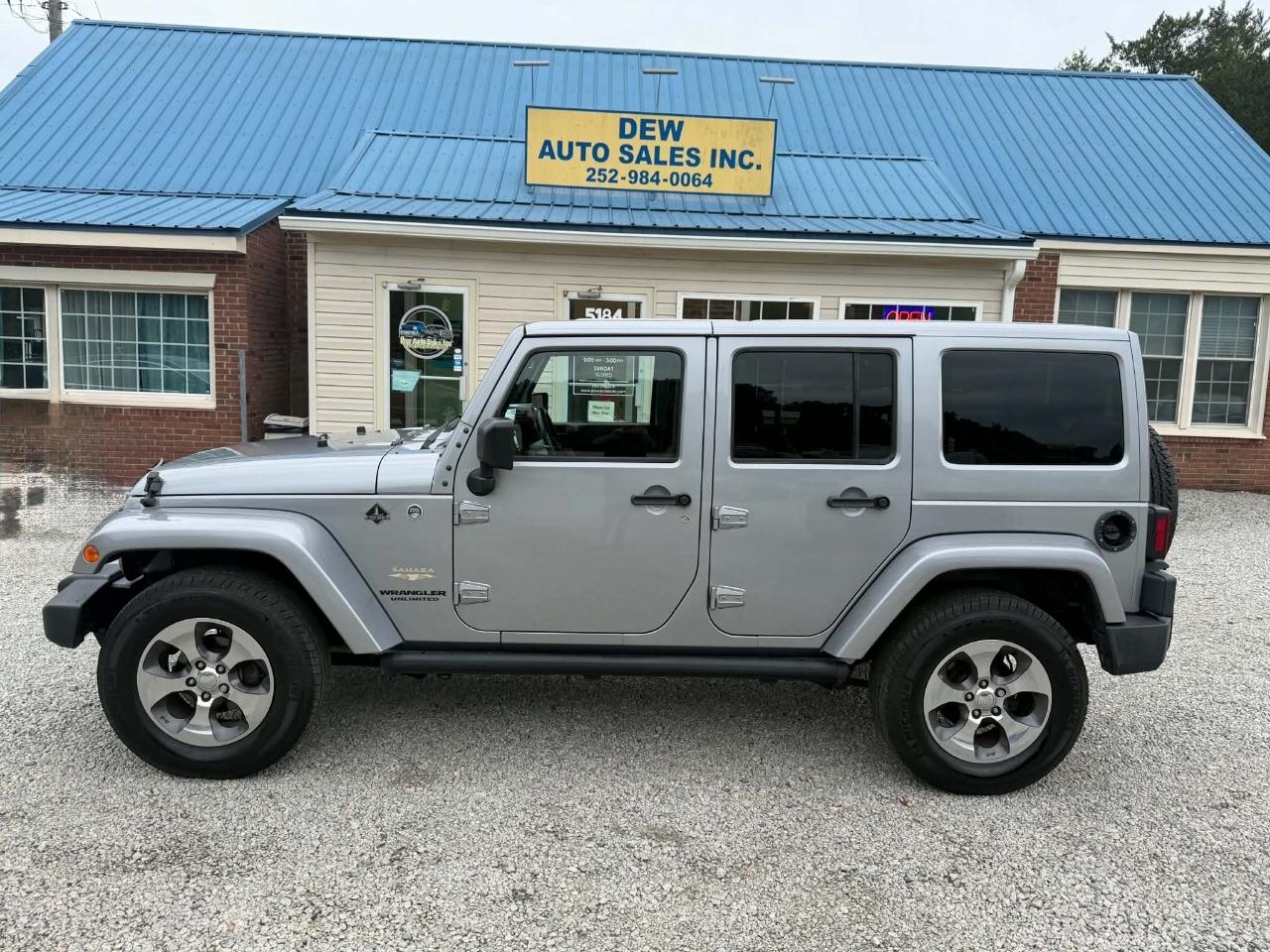 Jeep Wrangler Unlimited Sahara 4WD 2015