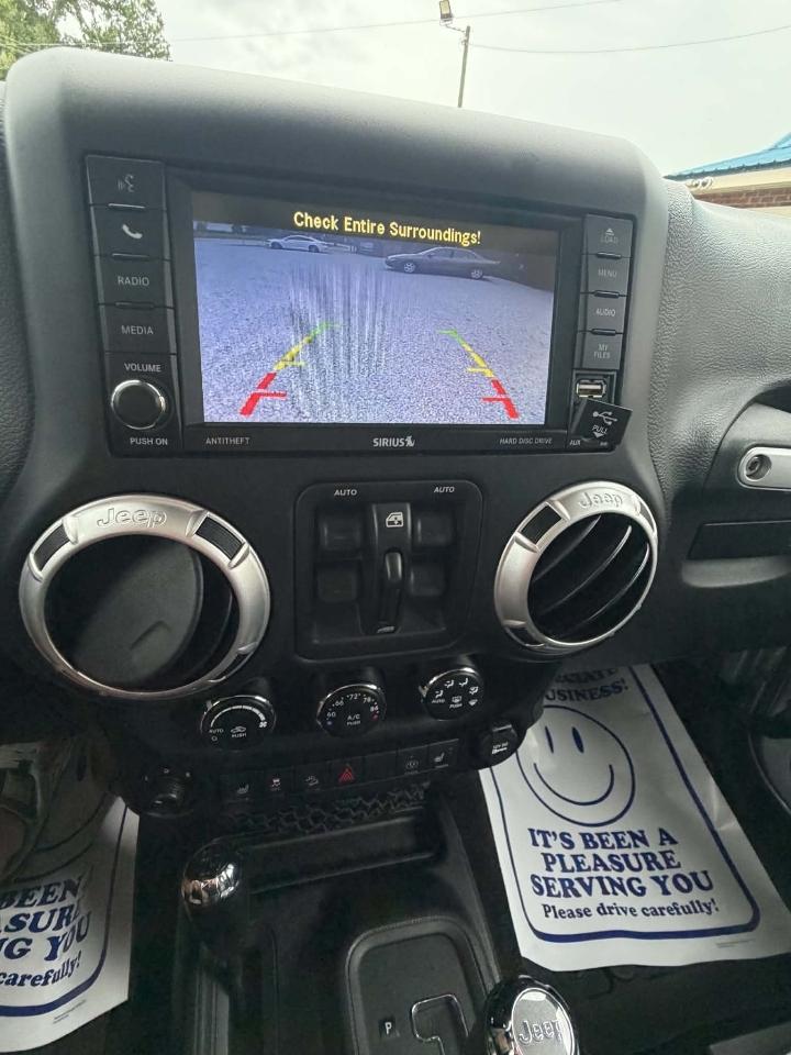 Jeep Wrangler Unlimited Sahara 4WD 2015