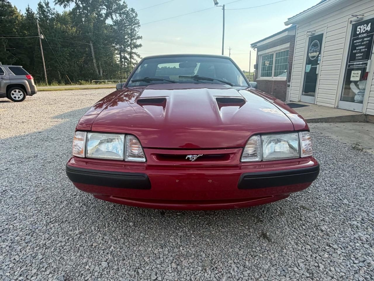 Ford Mustang LX 5.0L hatchback 1990