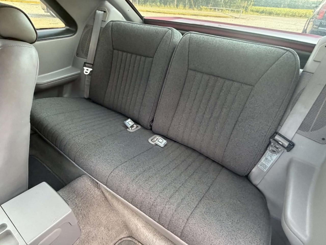 Ford Mustang LX 5.0L hatchback 1990