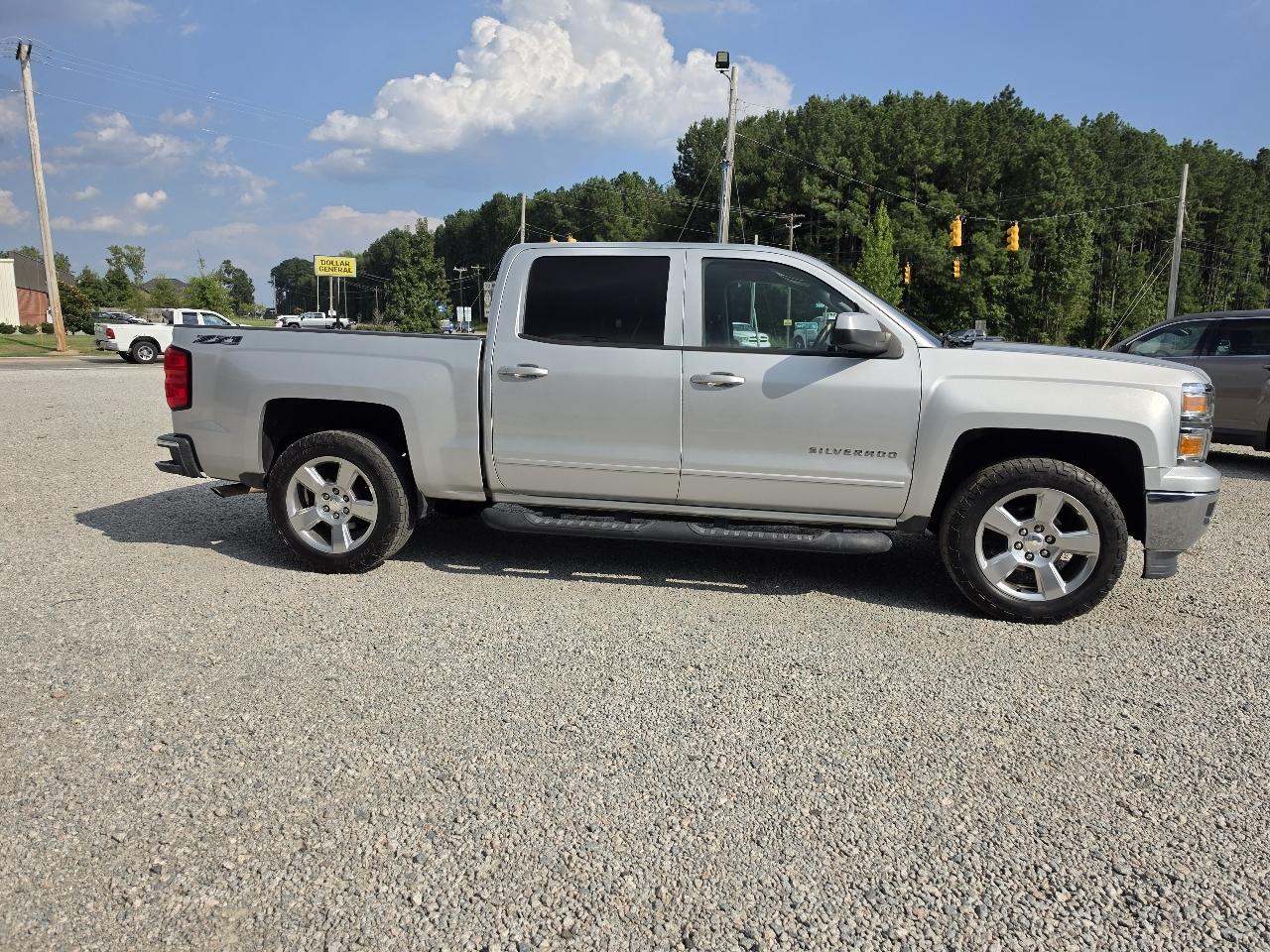 Chevrolet Silverado 1500 LT Crew Cab Long Box 4WD 2015