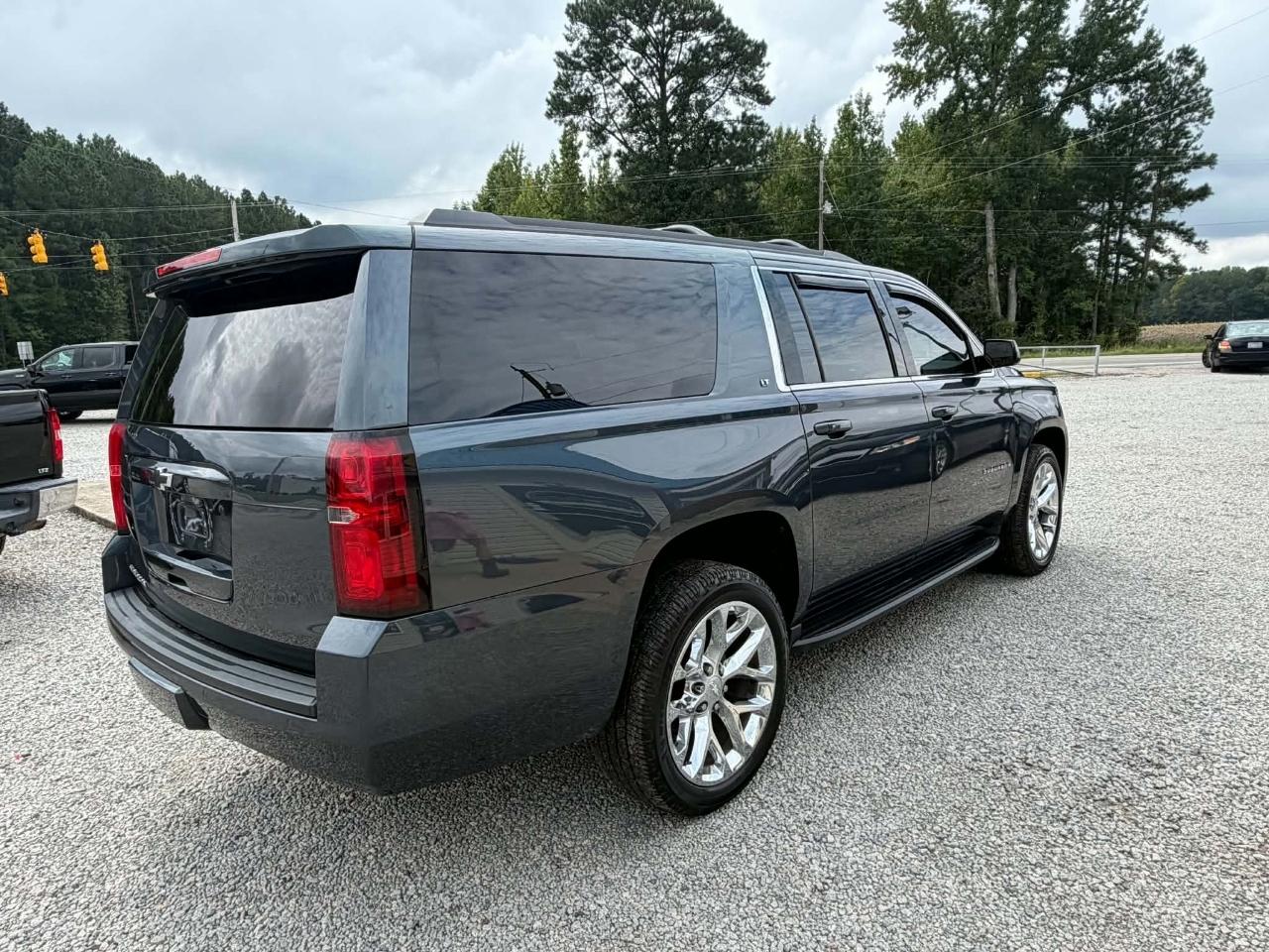 Chevrolet Suburban LT 4WD 2019