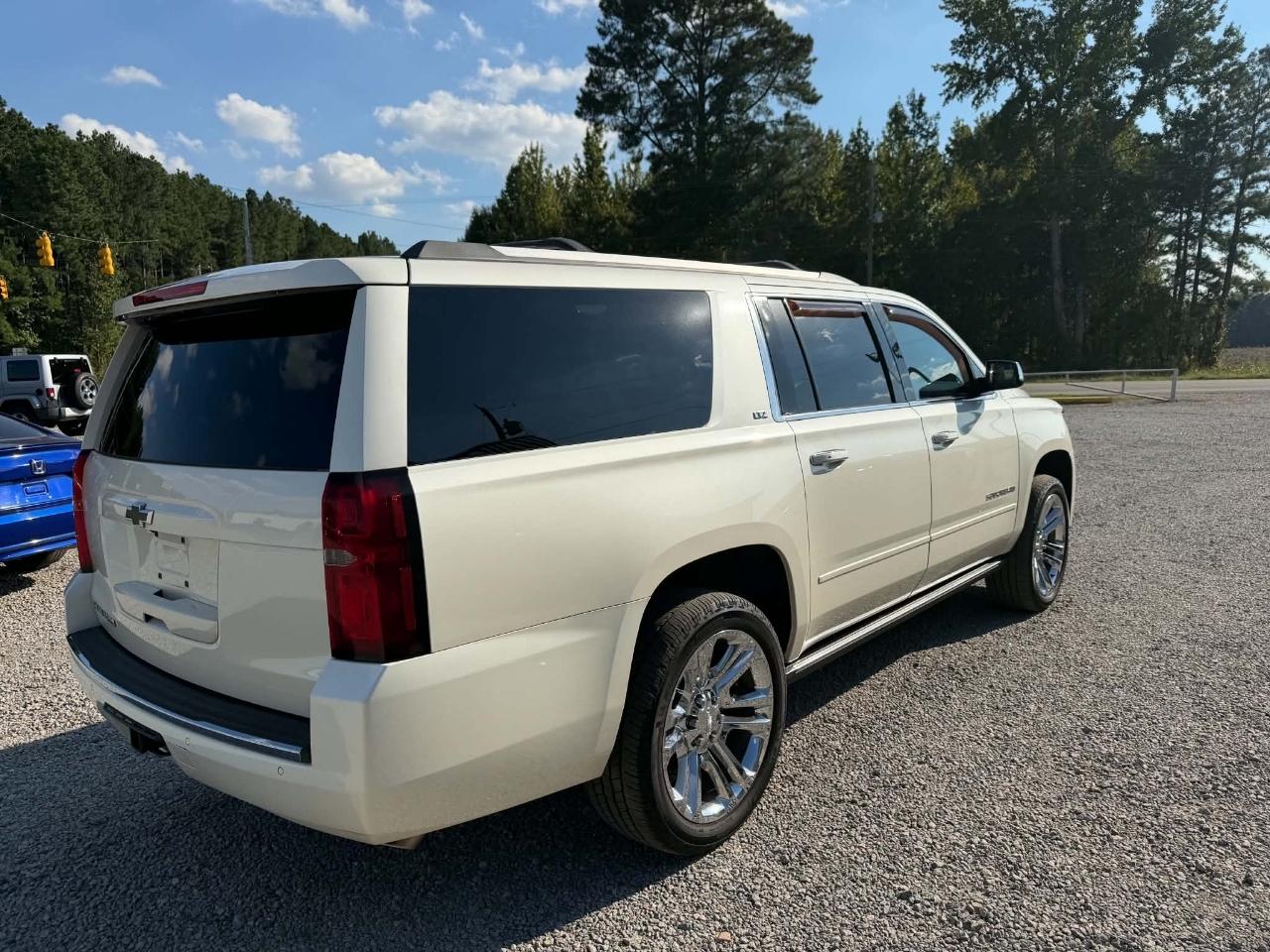 Chevrolet Suburban LTZ 1500 4WD 2015