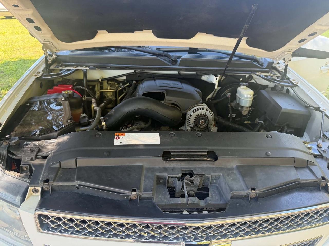 Chevrolet Tahoe LT 4WD 2012