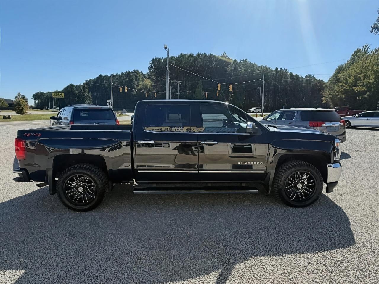 Chevrolet Silverado 1500 LTZ Crew Cab 4WD 2018