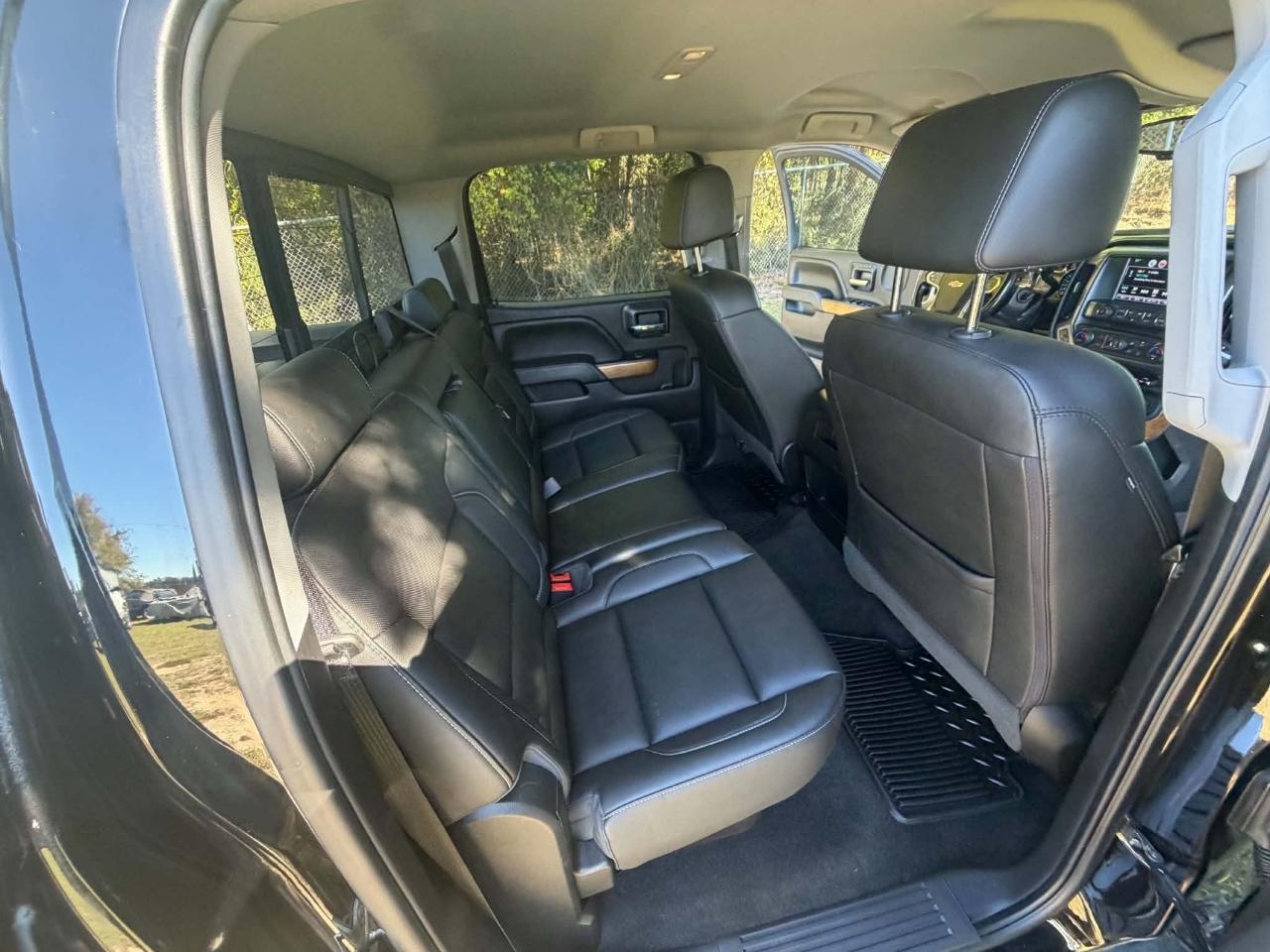 Chevrolet Silverado 1500 LTZ Crew Cab 4WD 2018