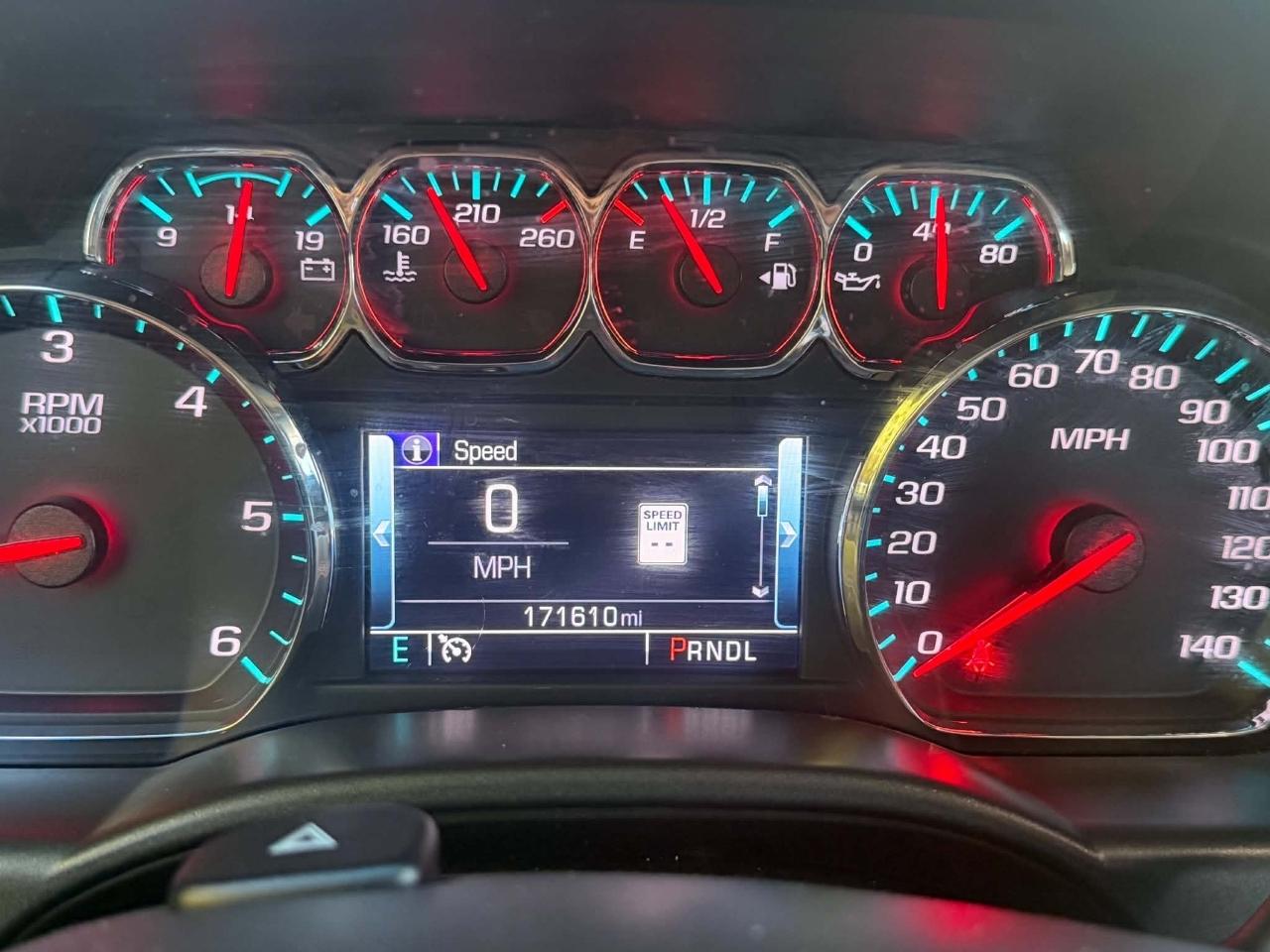Chevrolet Silverado 1500 LTZ Crew Cab 4WD 2018