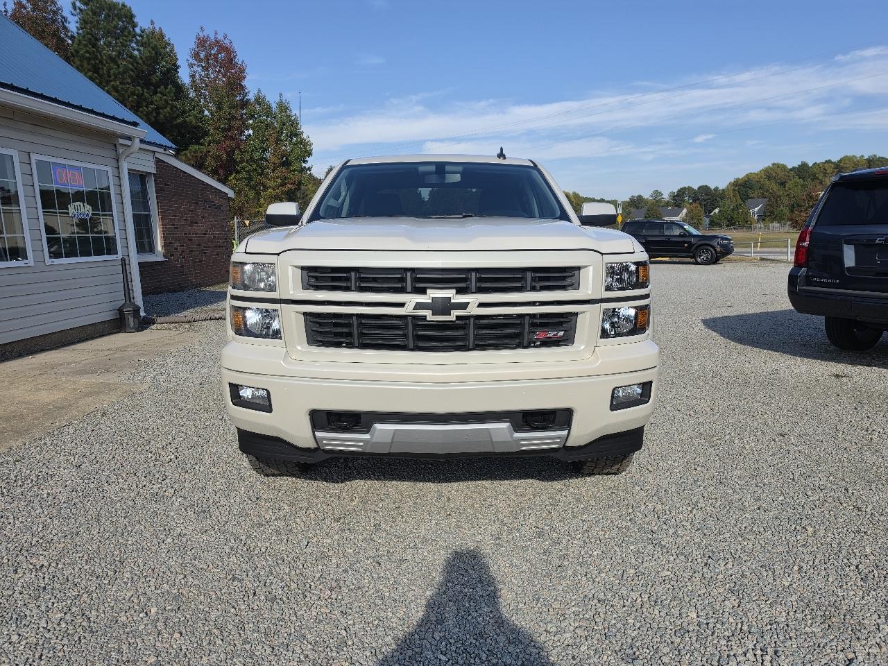 Chevrolet Silverado 1500 1LT Crew Cab 4WD 2015