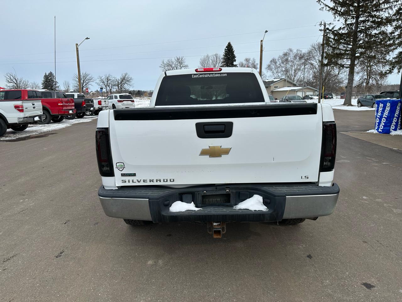 Chevrolet Silverado 1500 4WD Ext Cab 143.5" Work Truck 2011