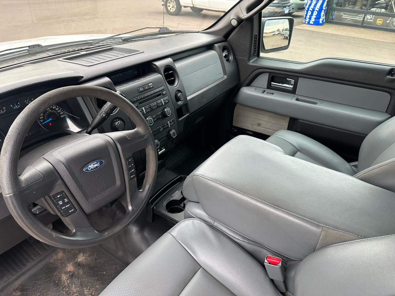 Ford F-150 4WD SuperCab 145" XL 2013