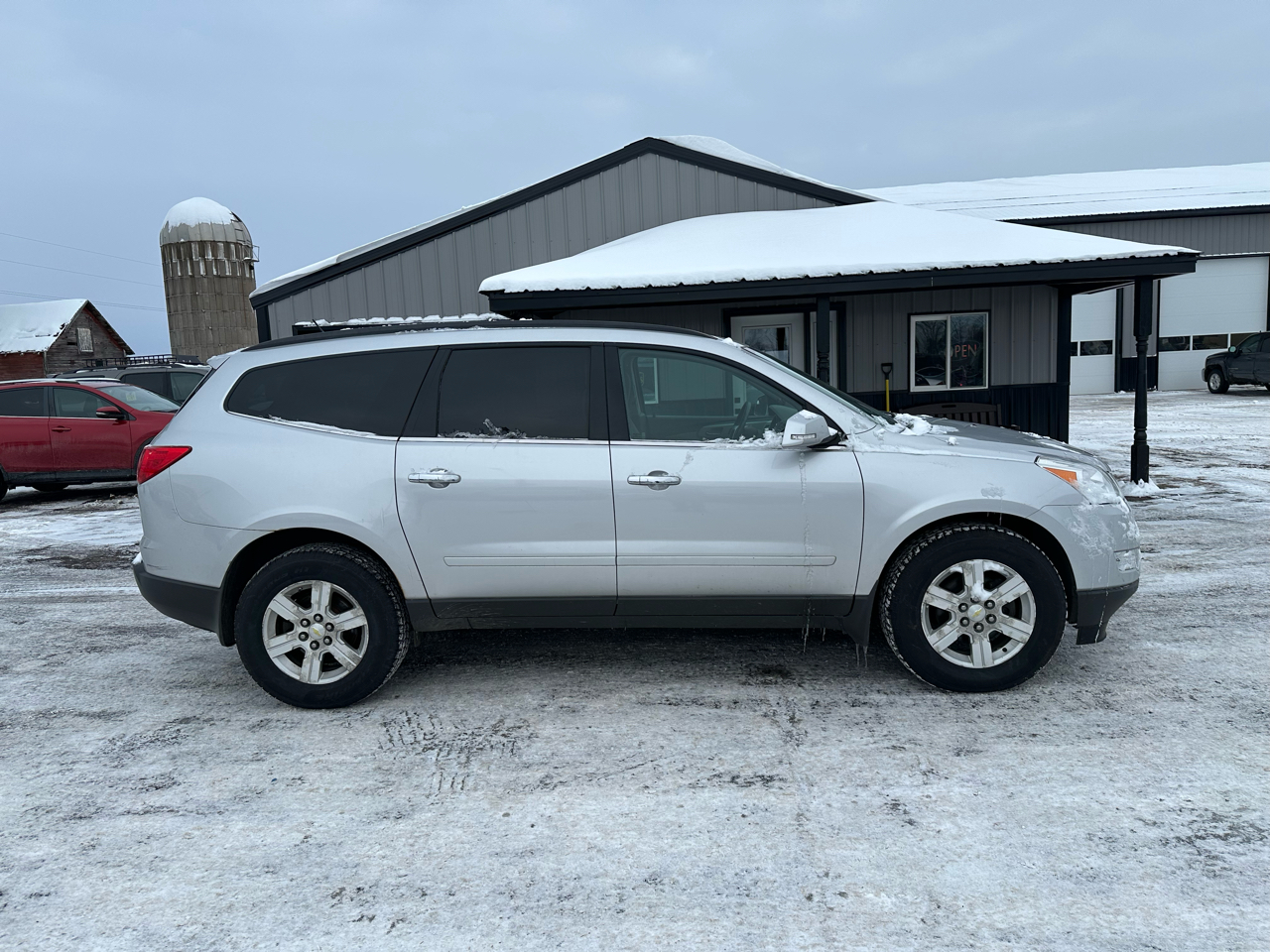 Chevrolet Traverse AWD 4dr LT w/2LT 2011