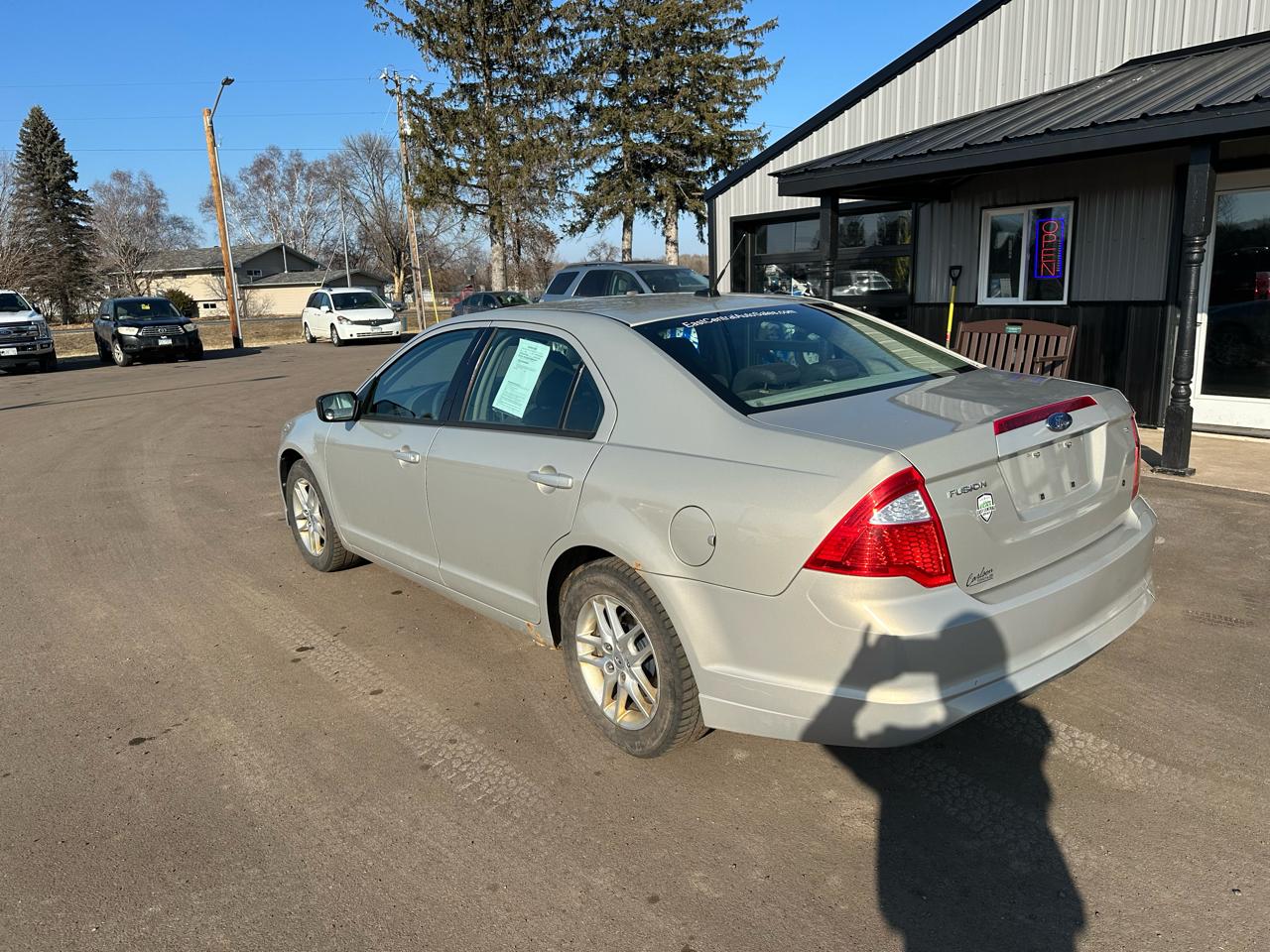 Ford Fusion 4dr Sdn S FWD 2010