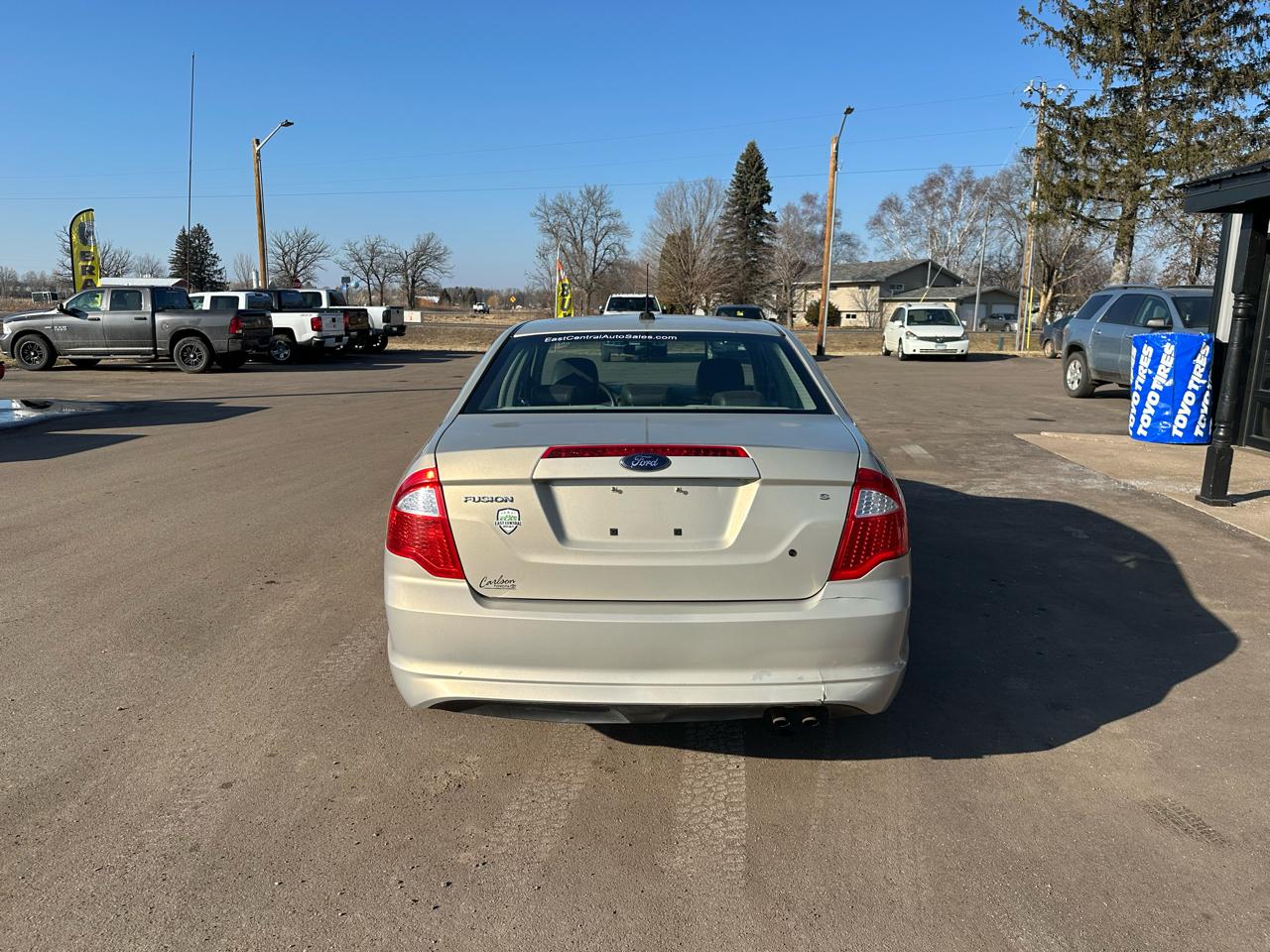 Ford Fusion 4dr Sdn S FWD 2010