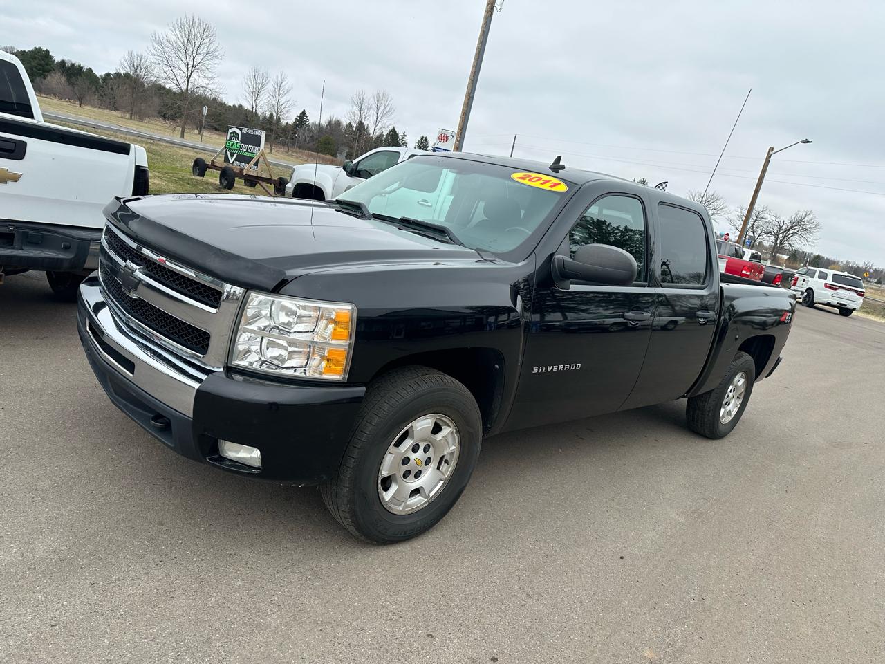 Chevrolet Silverado 1500 4WD Crew Cab 143.5" LT 2011