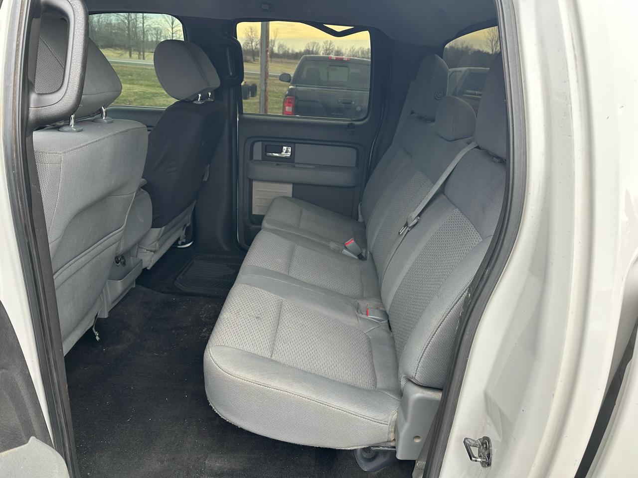Ford F-150 4WD SuperCrew 145" XLT 2014