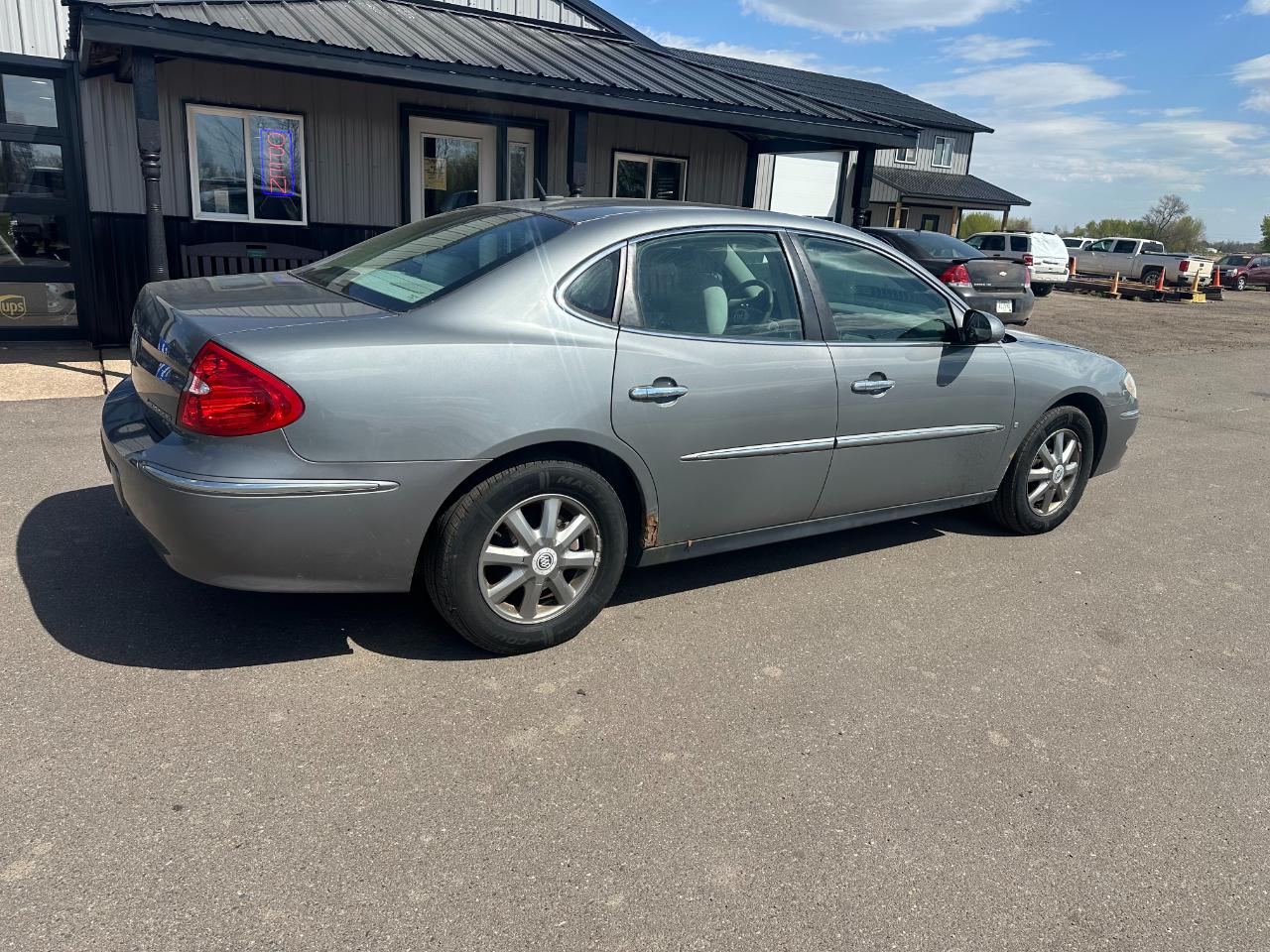 Buick LaCrosse 4dr Sdn CX 2009