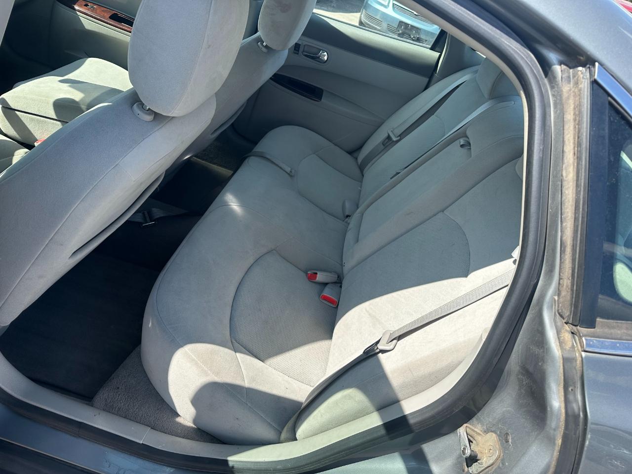 Buick LaCrosse 4dr Sdn CX 2009