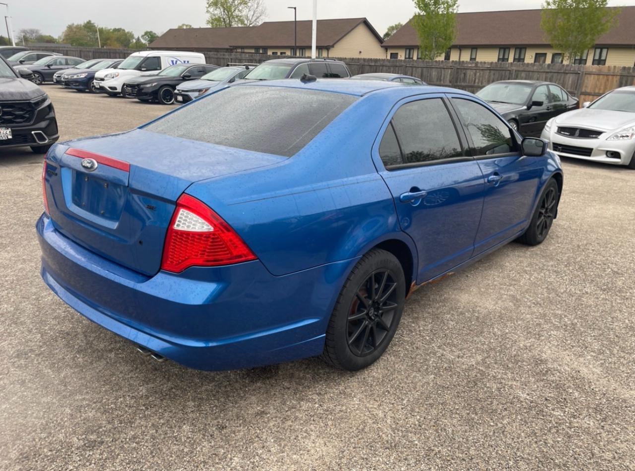 Ford Fusion 4dr Sdn SE FWD 2011