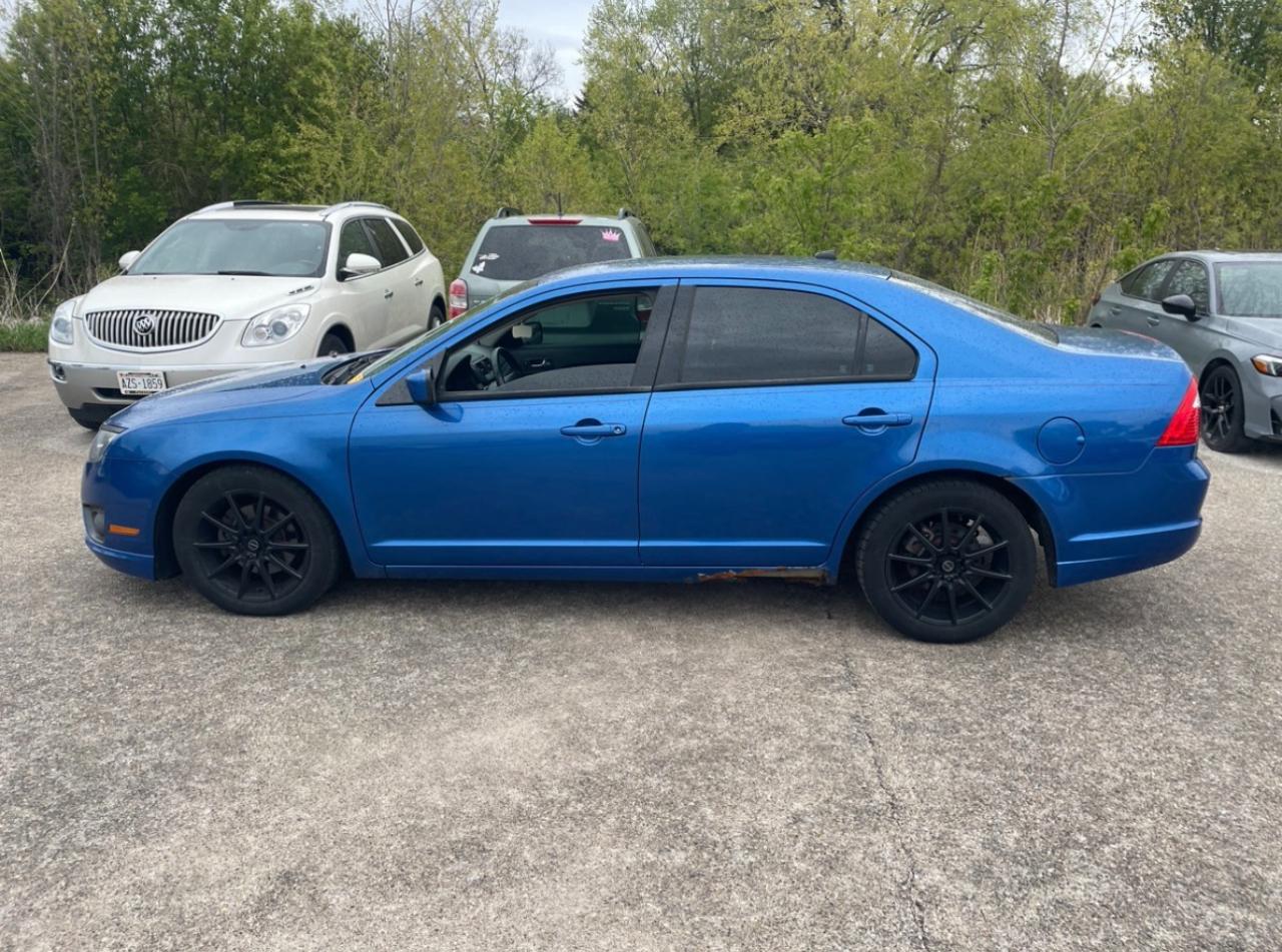 Ford Fusion 4dr Sdn SE FWD 2011