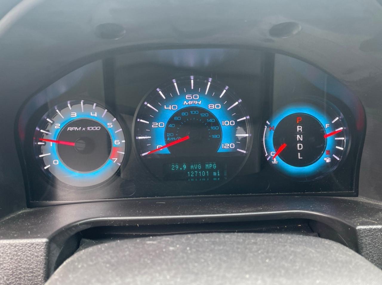 Ford Fusion 4dr Sdn SE FWD 2011